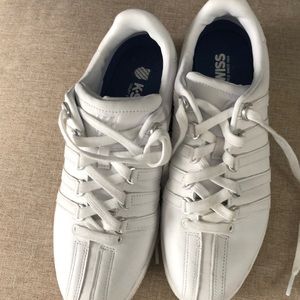 Women’s Size 10 K Swiss Retro casual sneaker